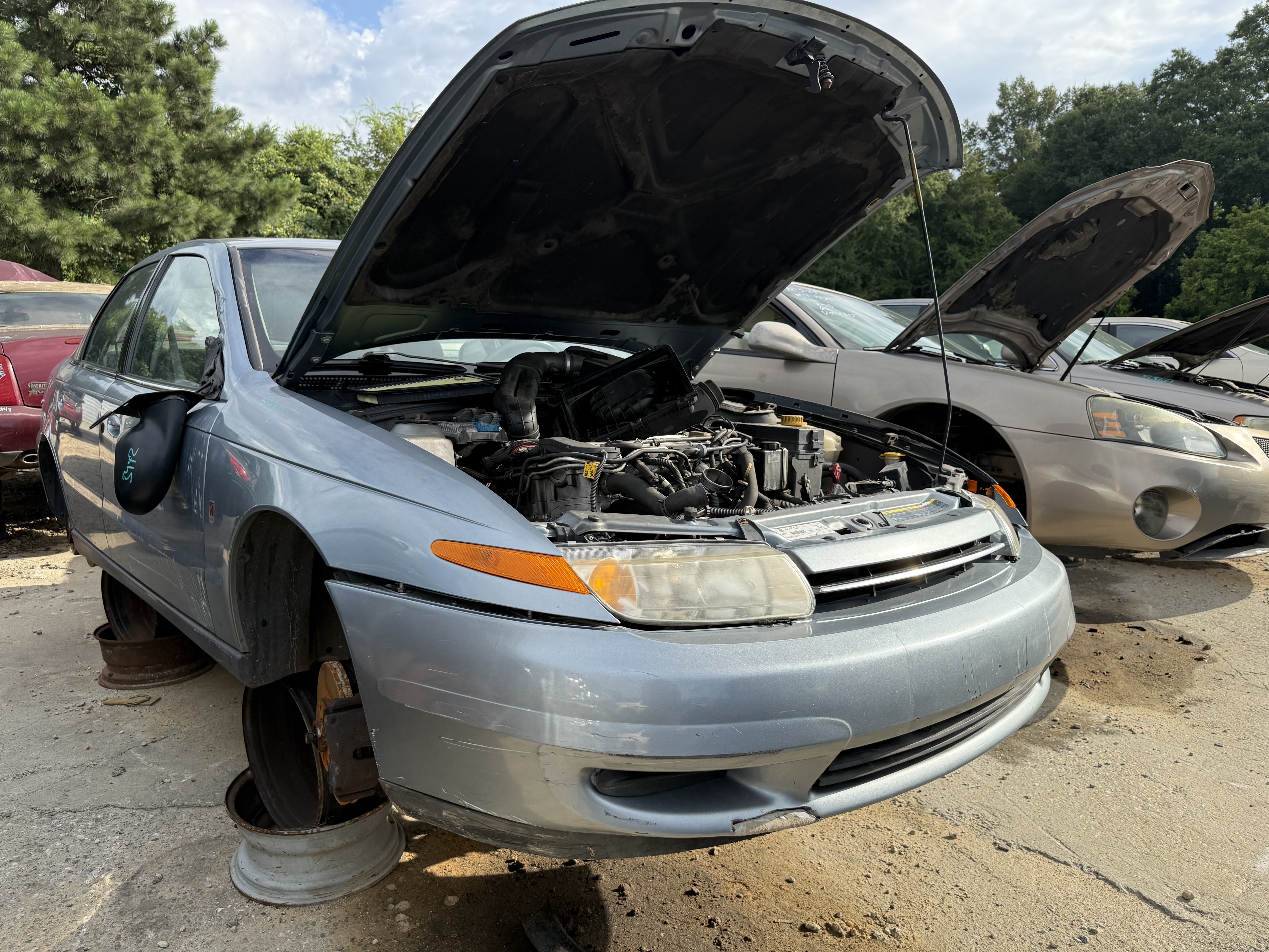 2002 SATURN LS1