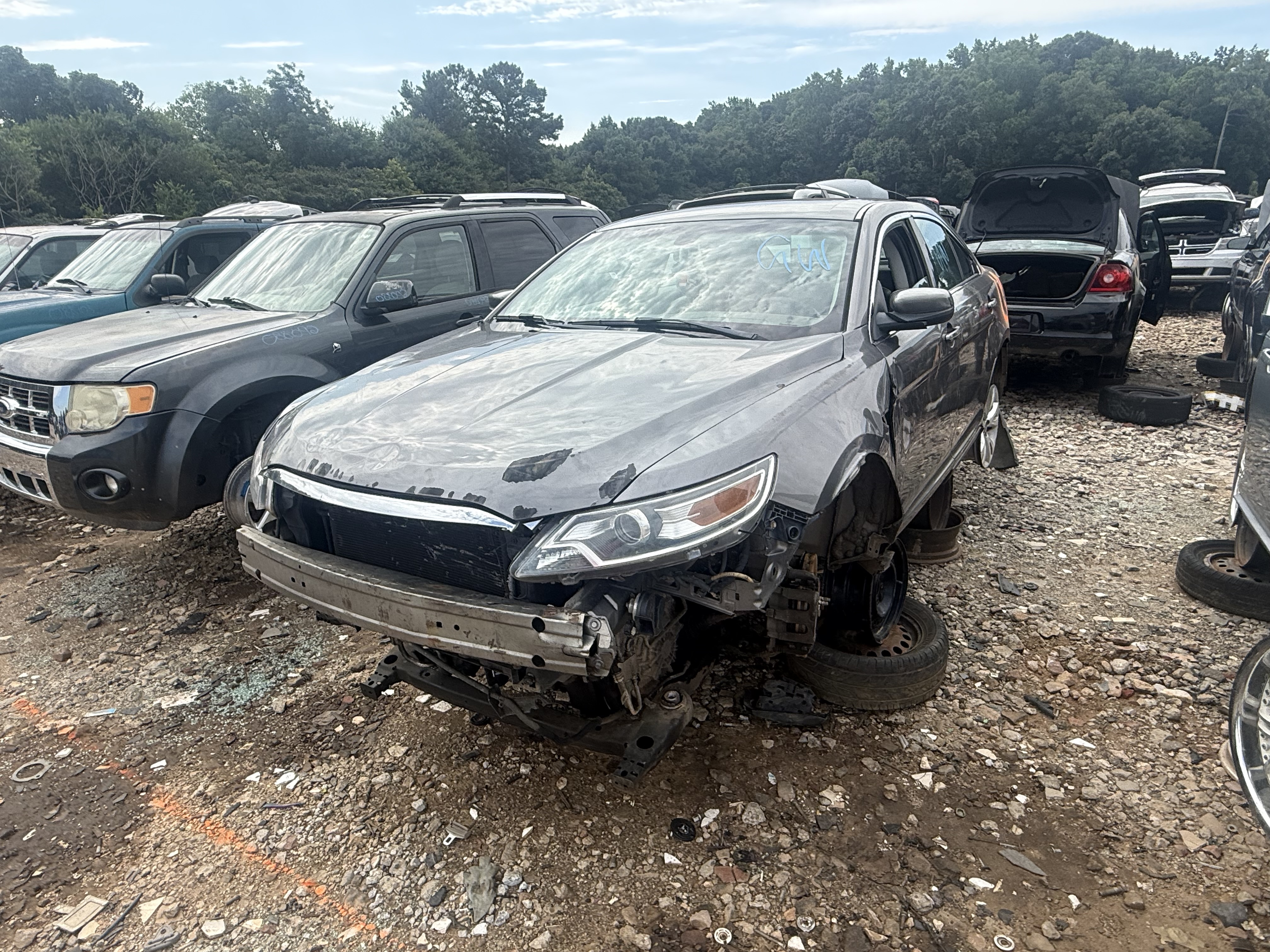 2012 FORD Taurus