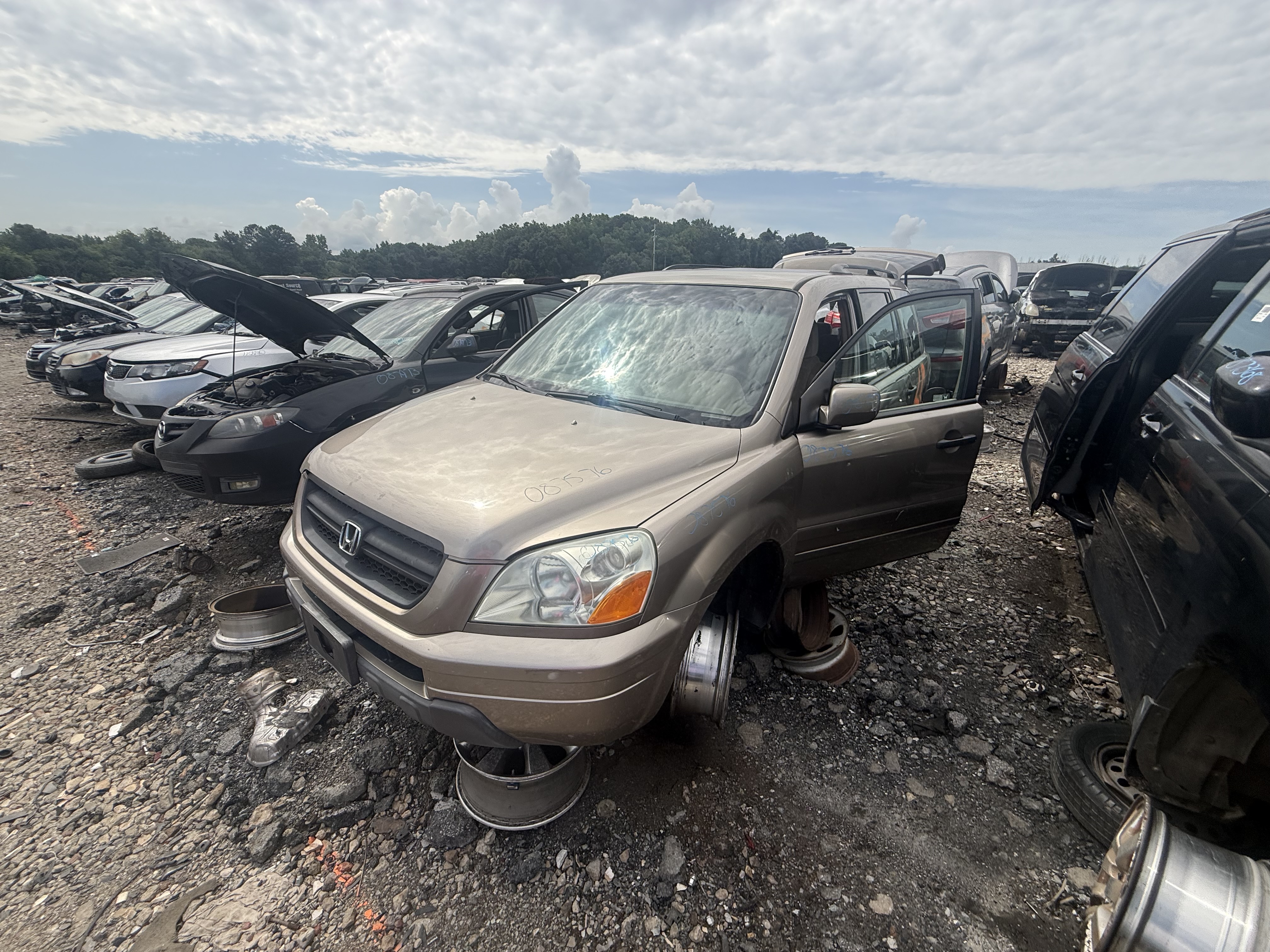 2004 HONDA Pilot