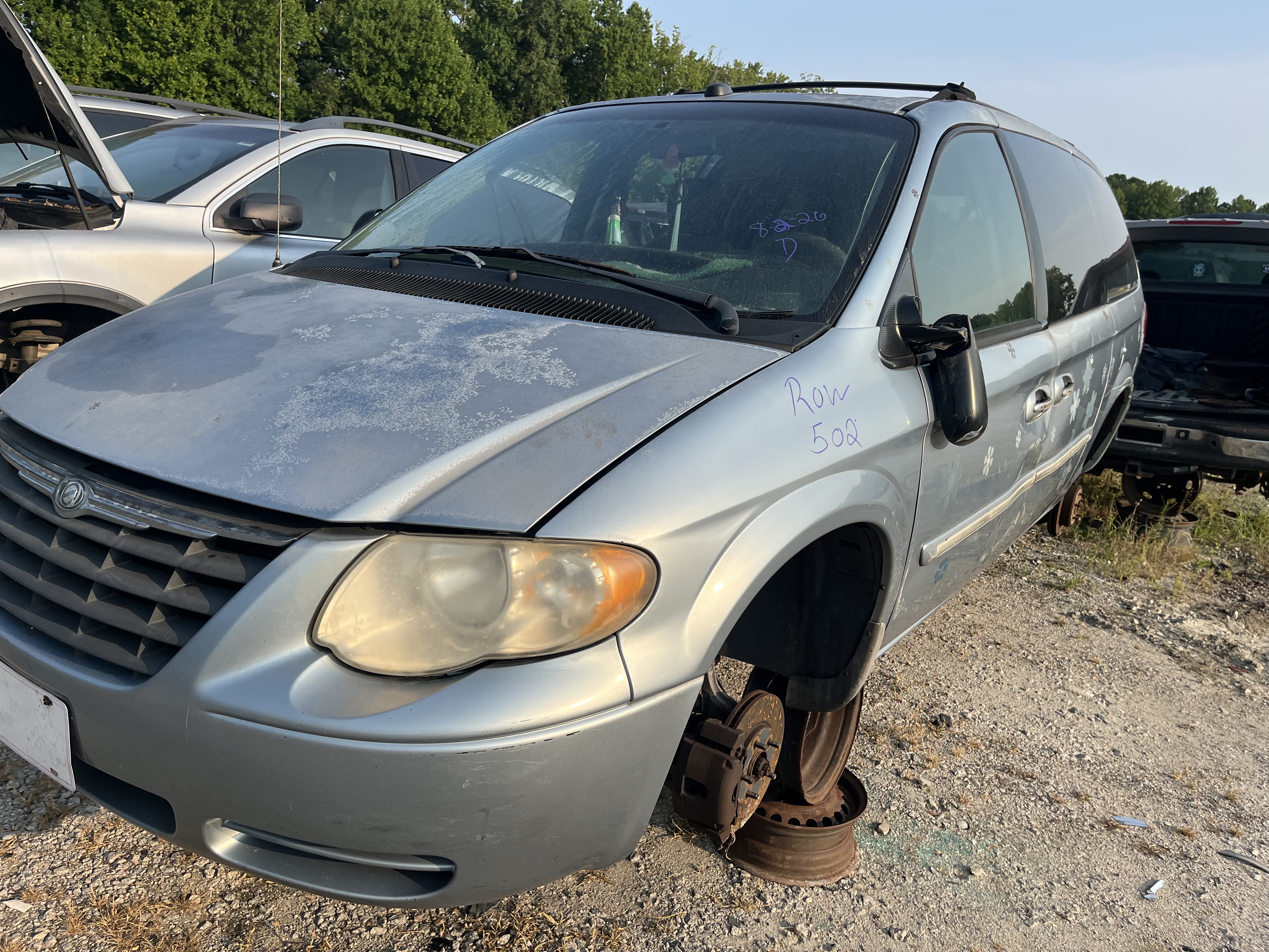 2005 CHRYSLER Town and Country