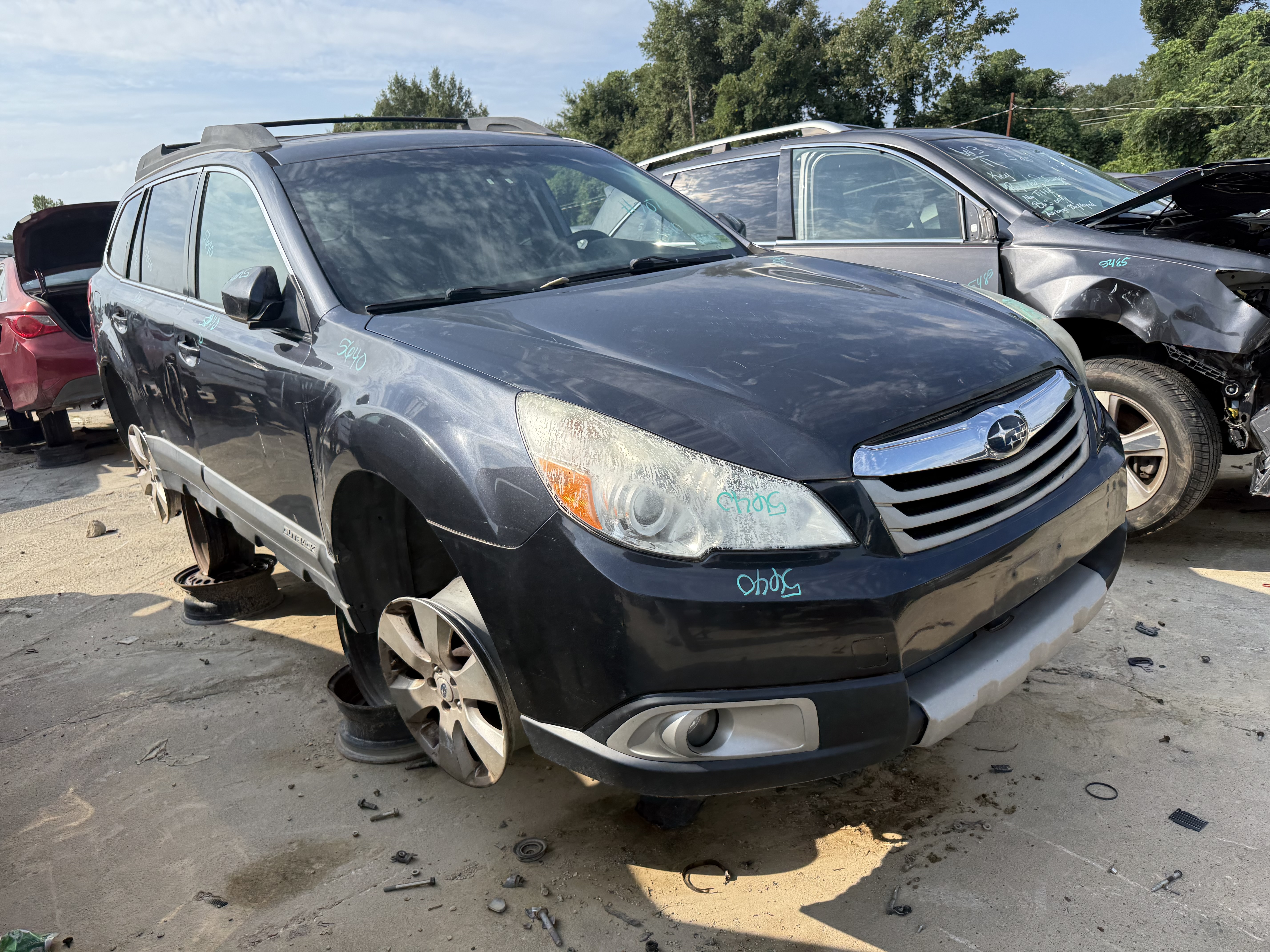 2012 SUBARU Outback