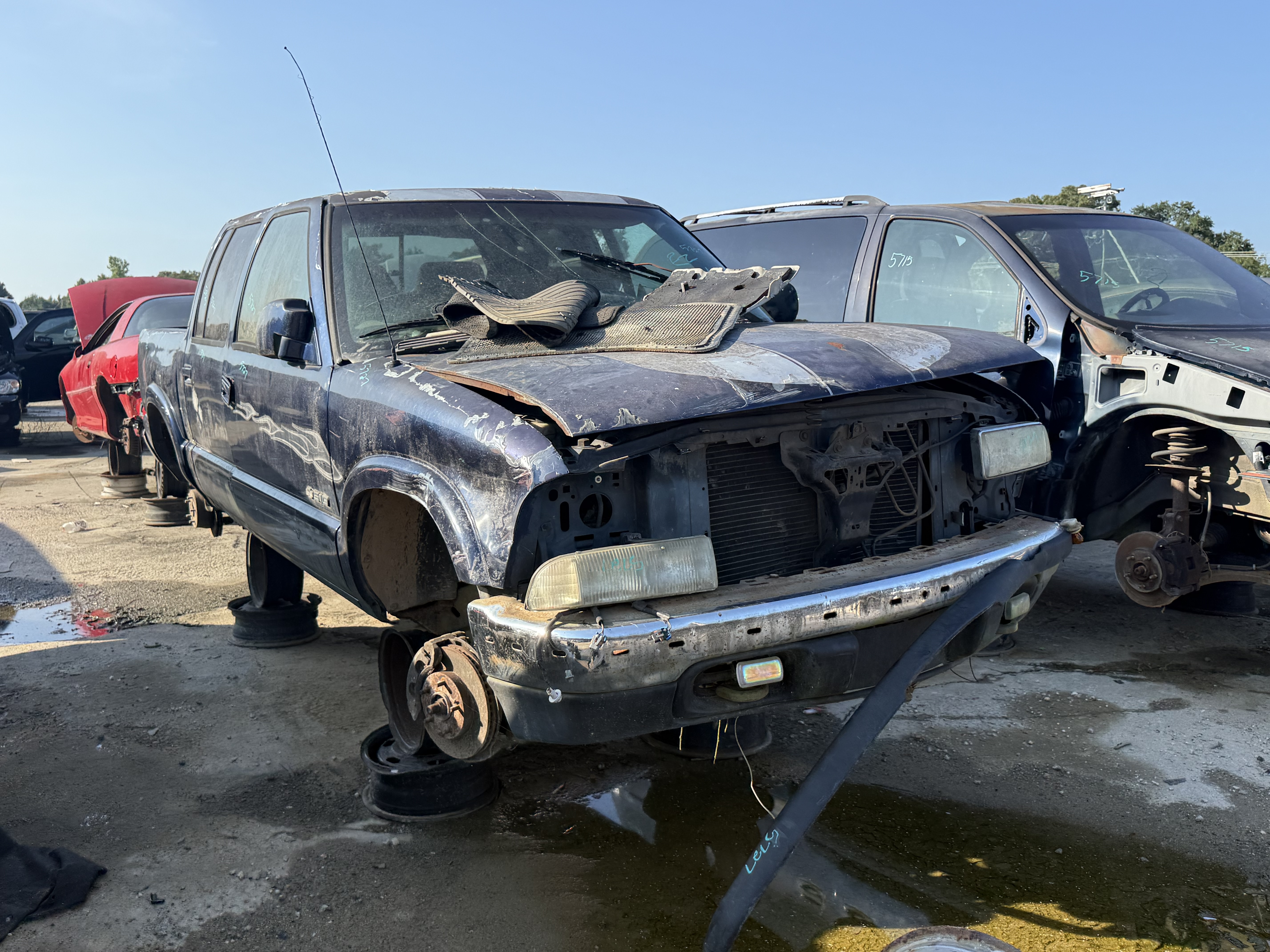 2002 CHEVROLET S-10 Pickup
