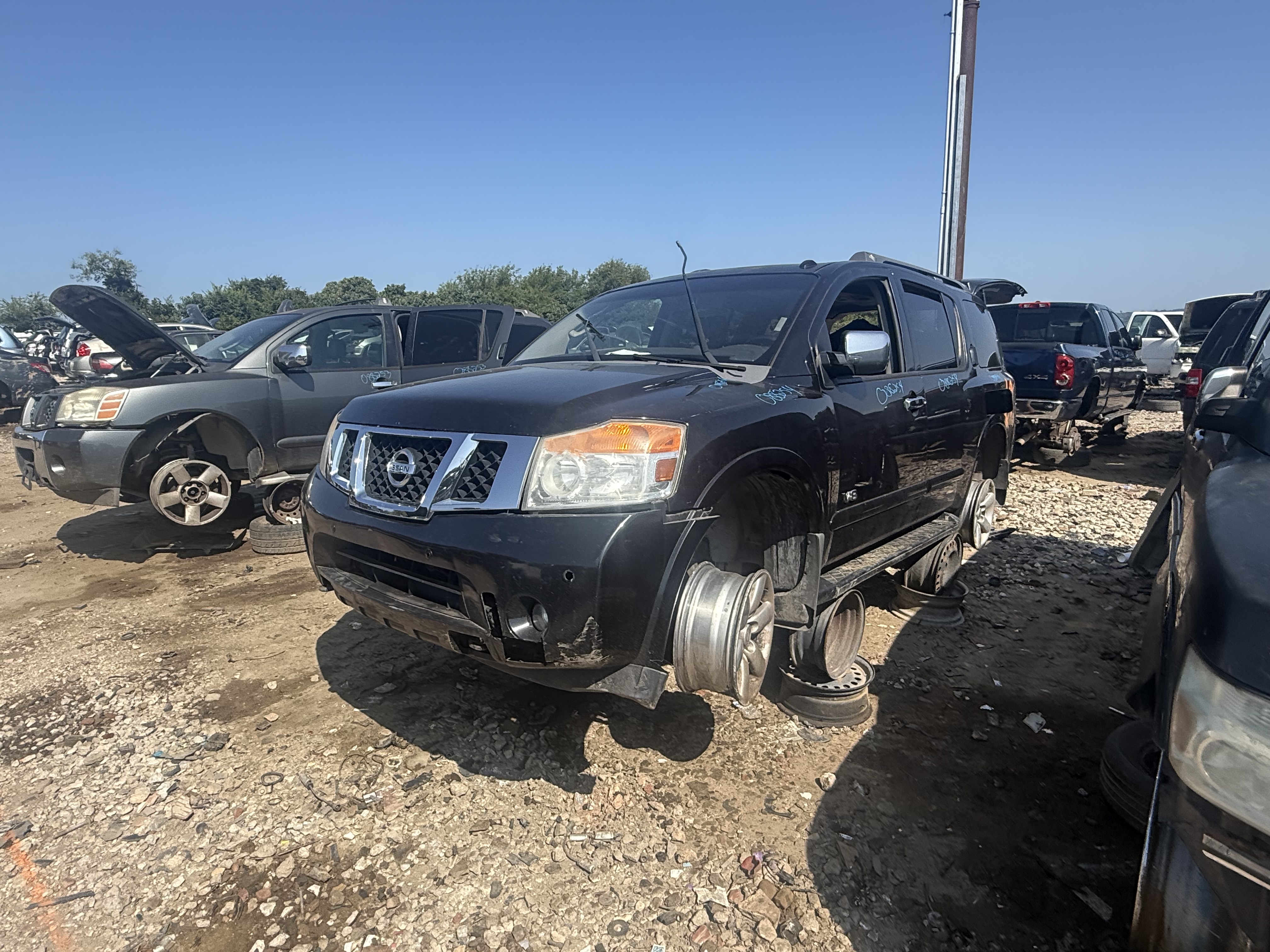 2008 NISSAN Armada