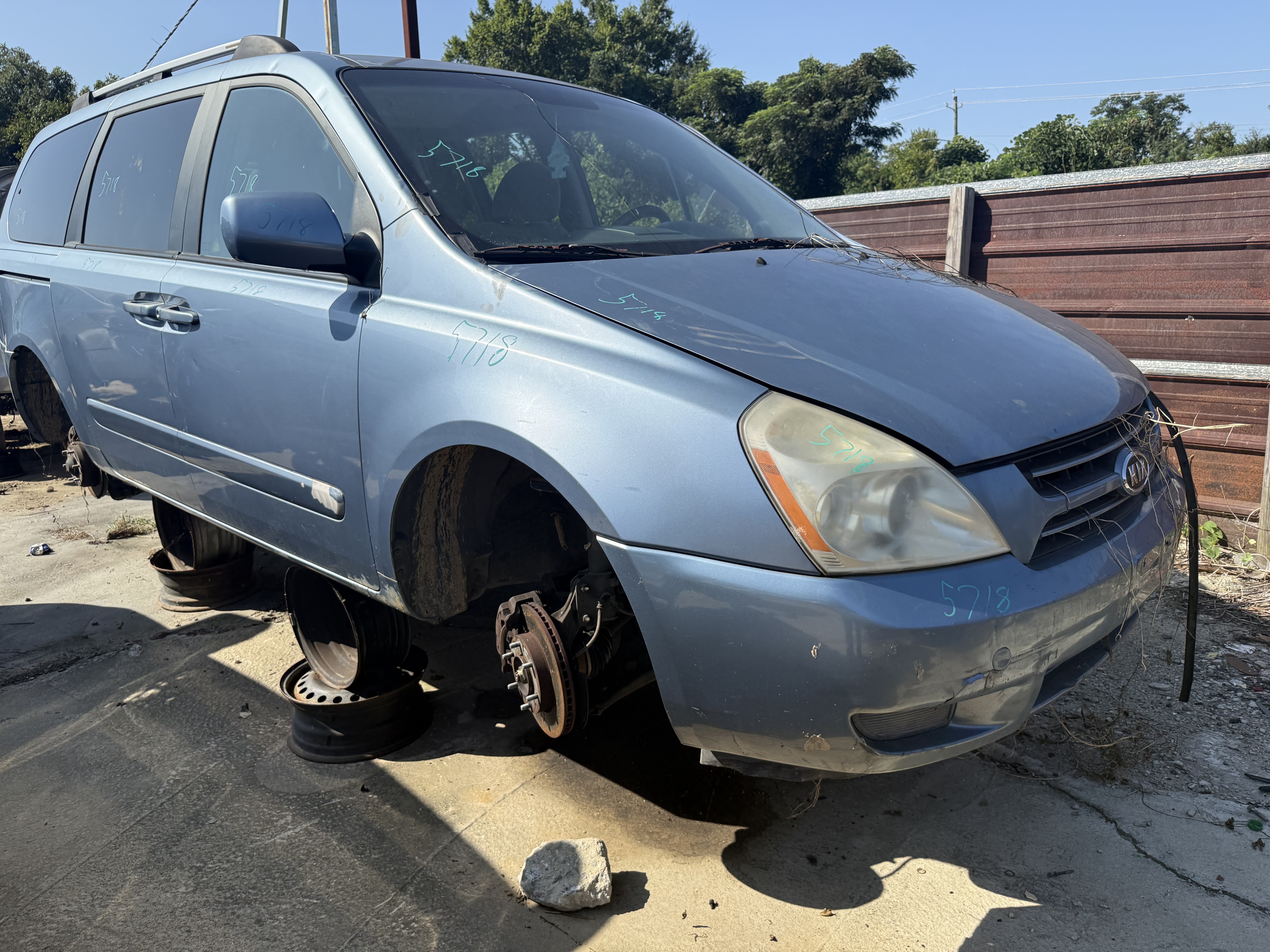2006 KIA Sedona