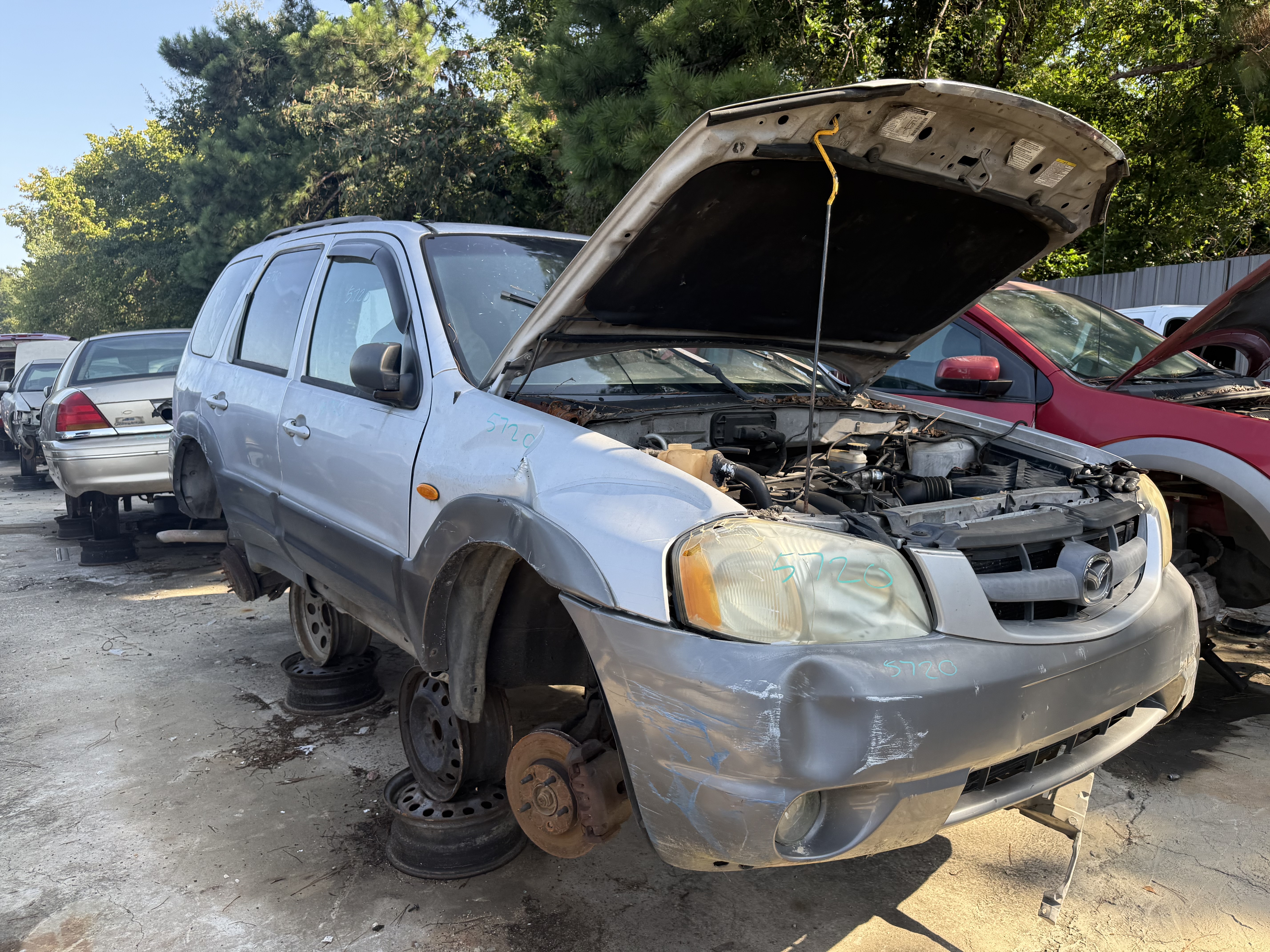 2001 MAZDA Tribute