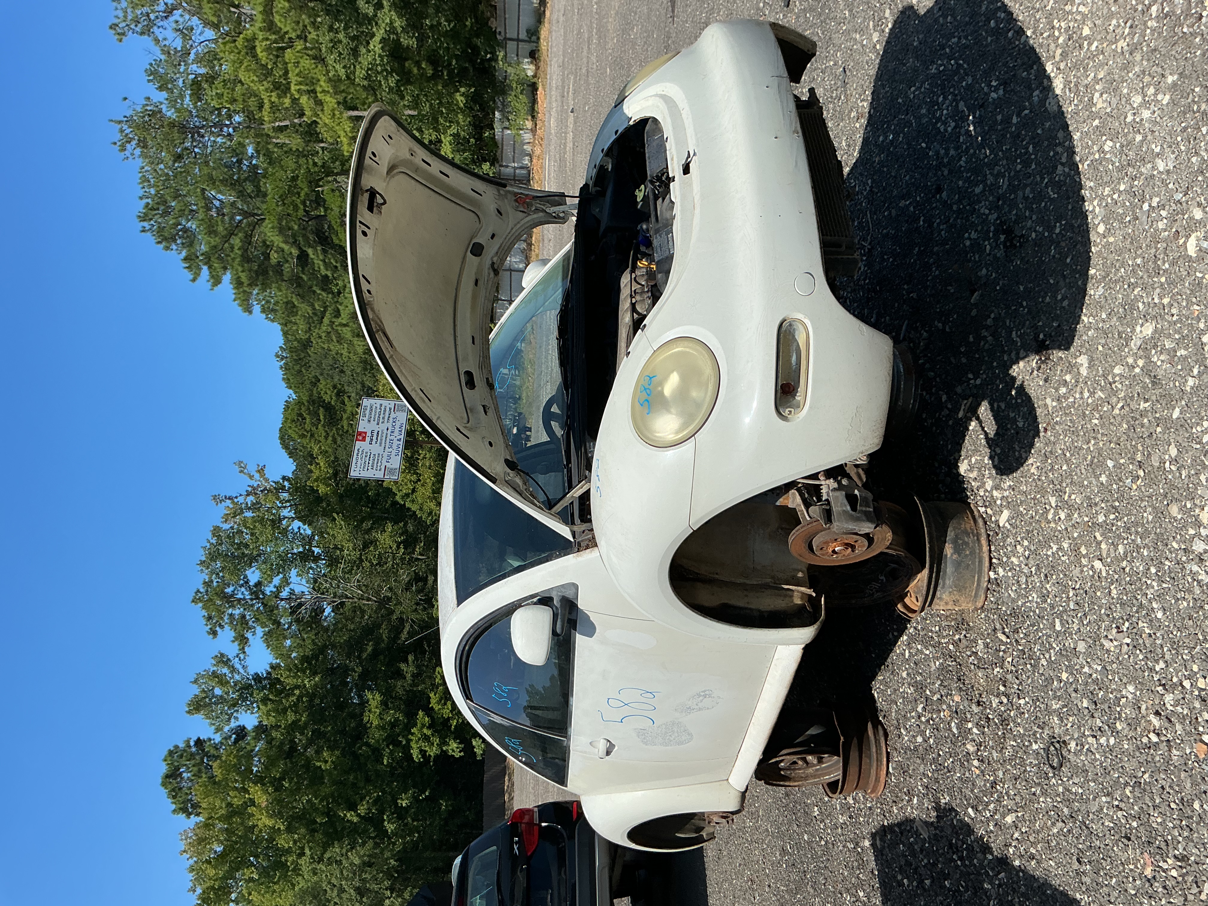 1998 VOLKSWAGEN Beetle