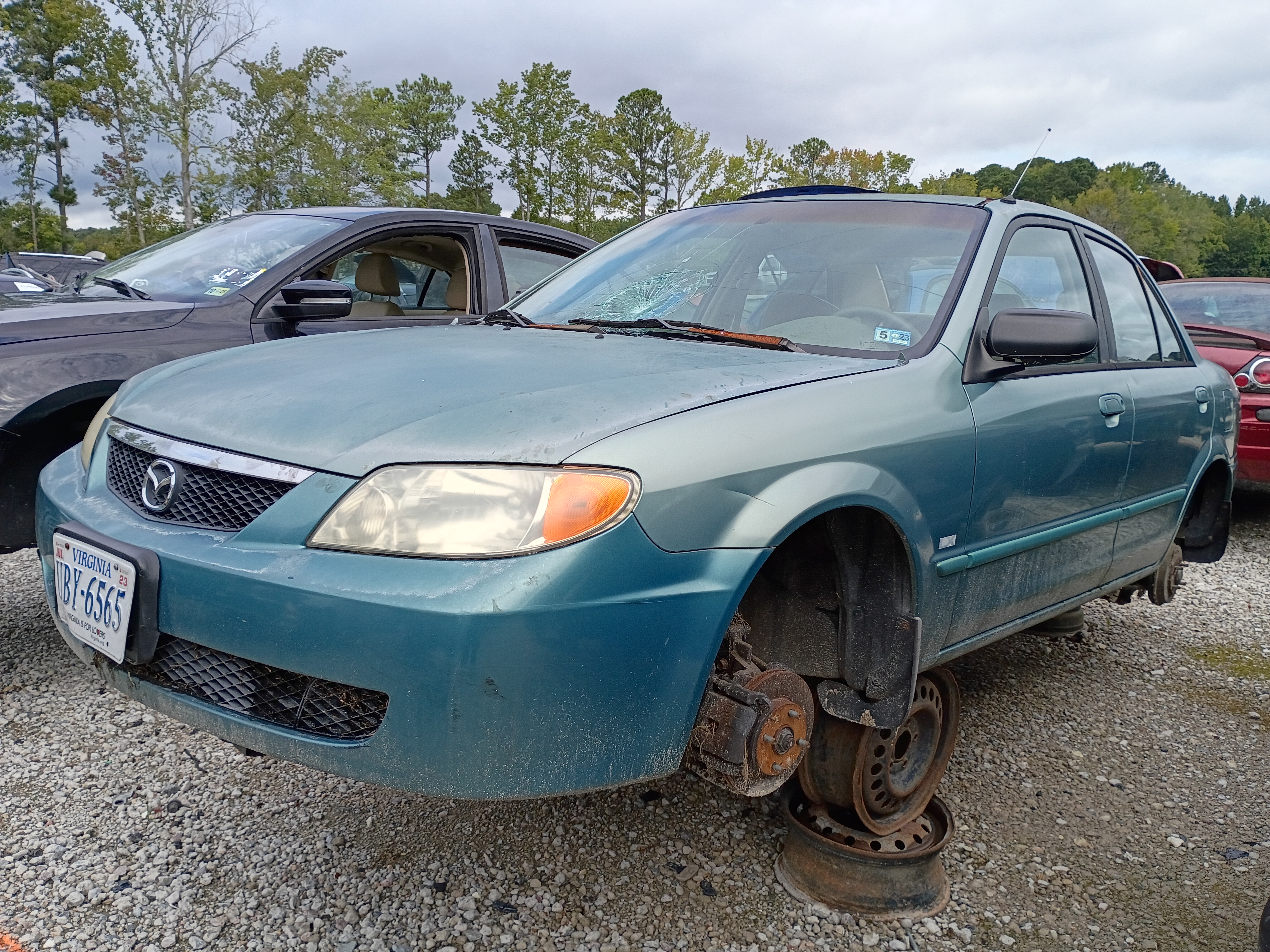 2001 MAZDA Protege