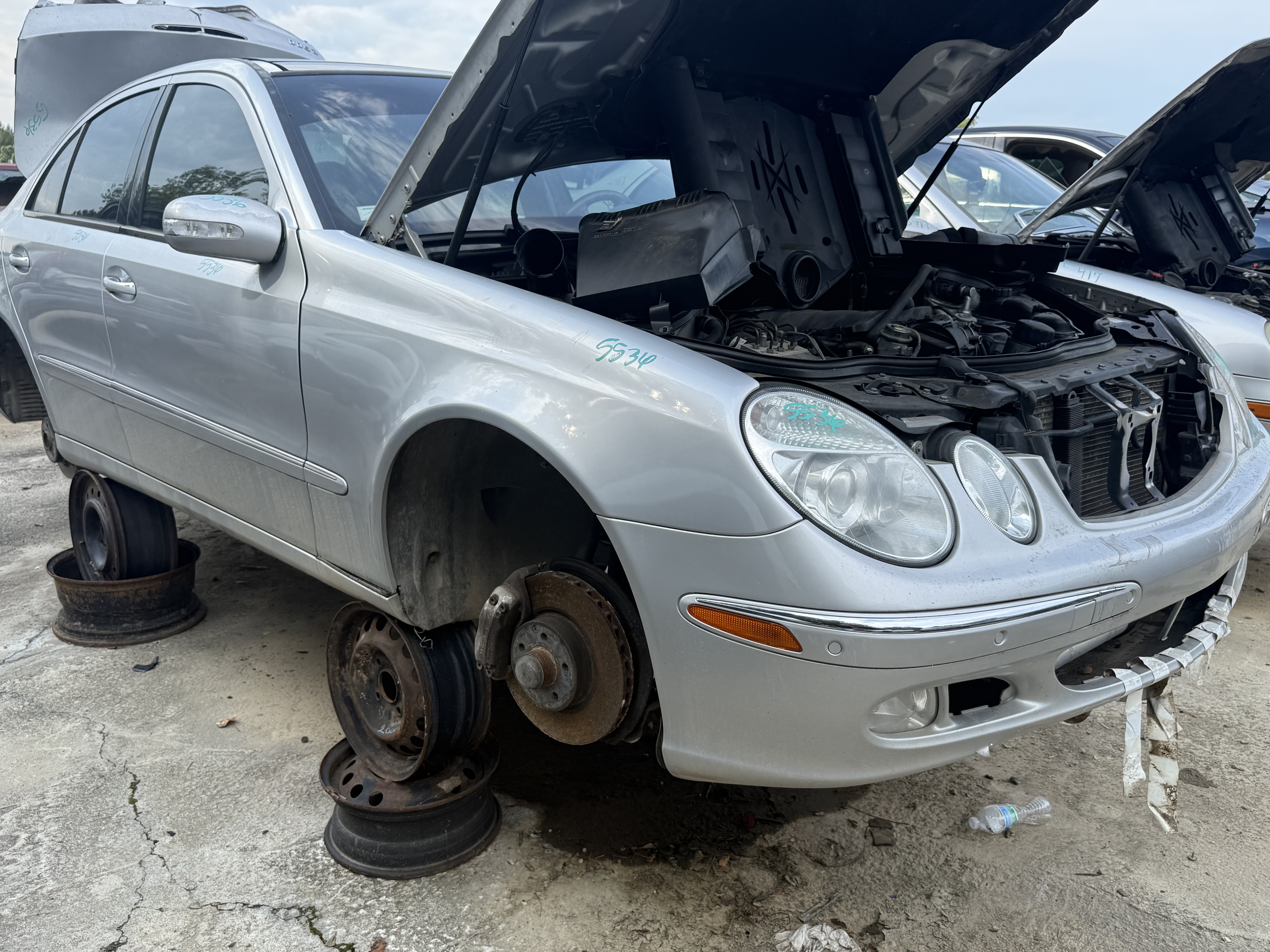 2003 MERCEDES-BENZ E-Class