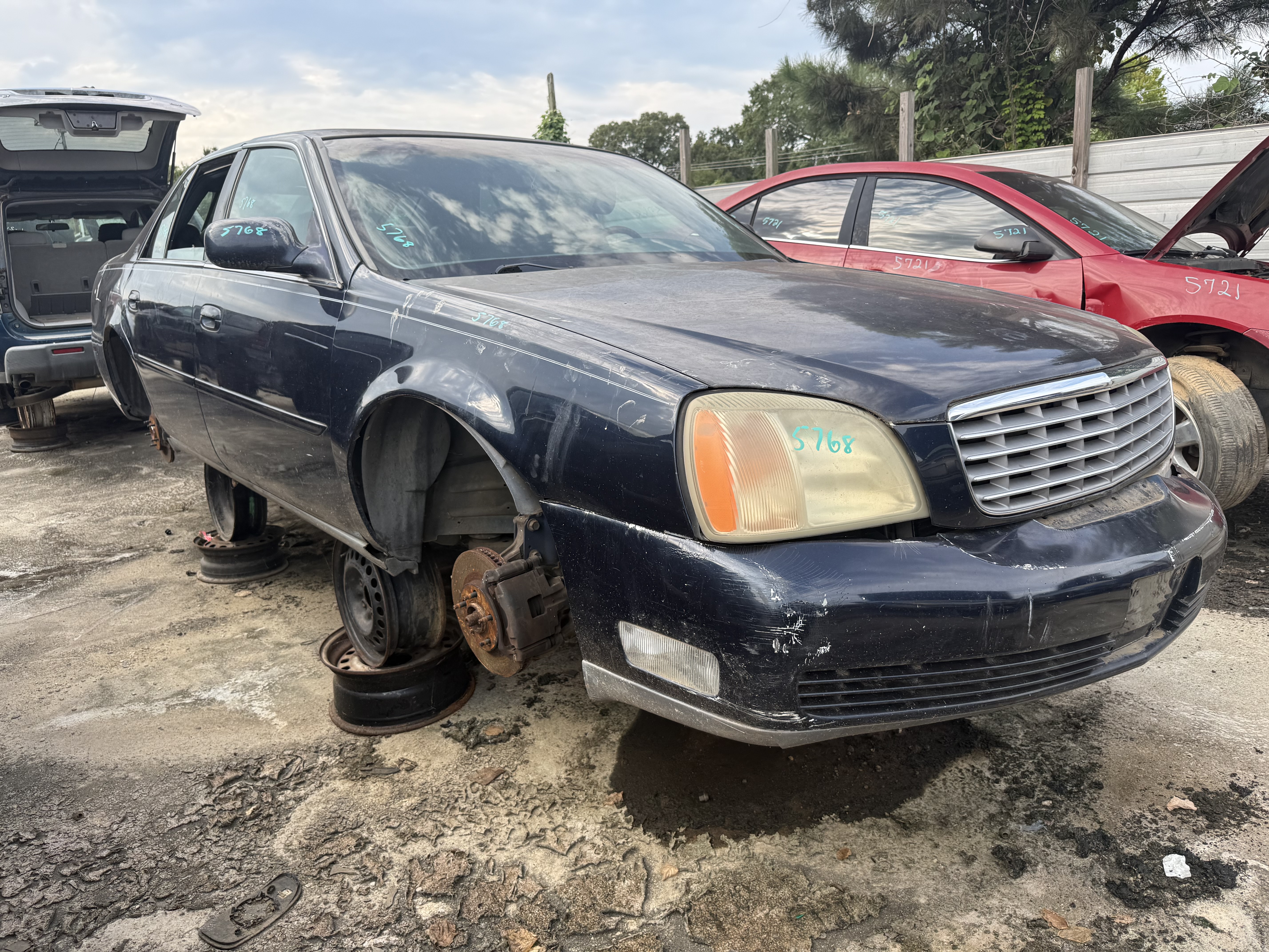 2002 CADILLAC Deville