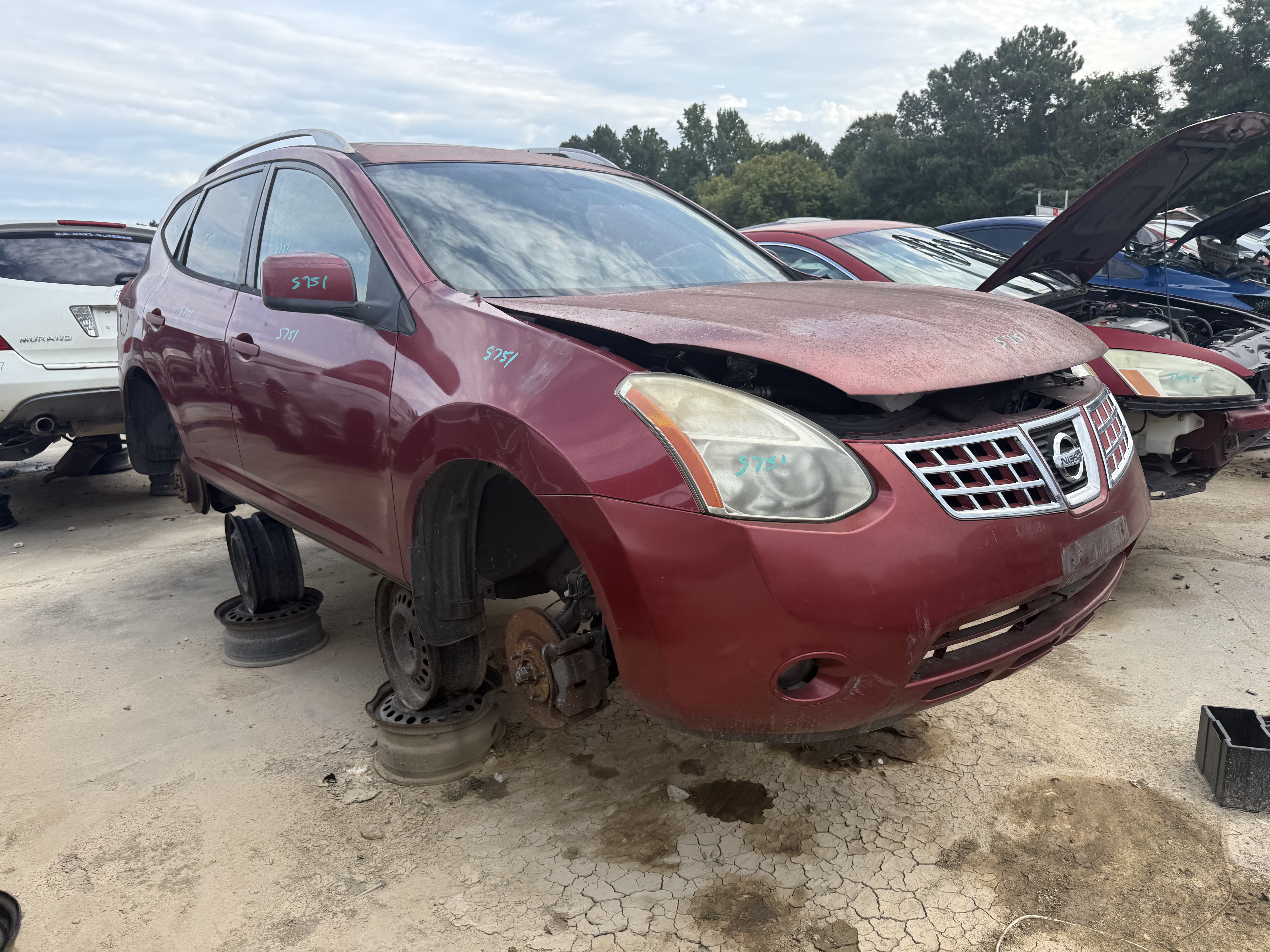 2009 NISSAN Rogue