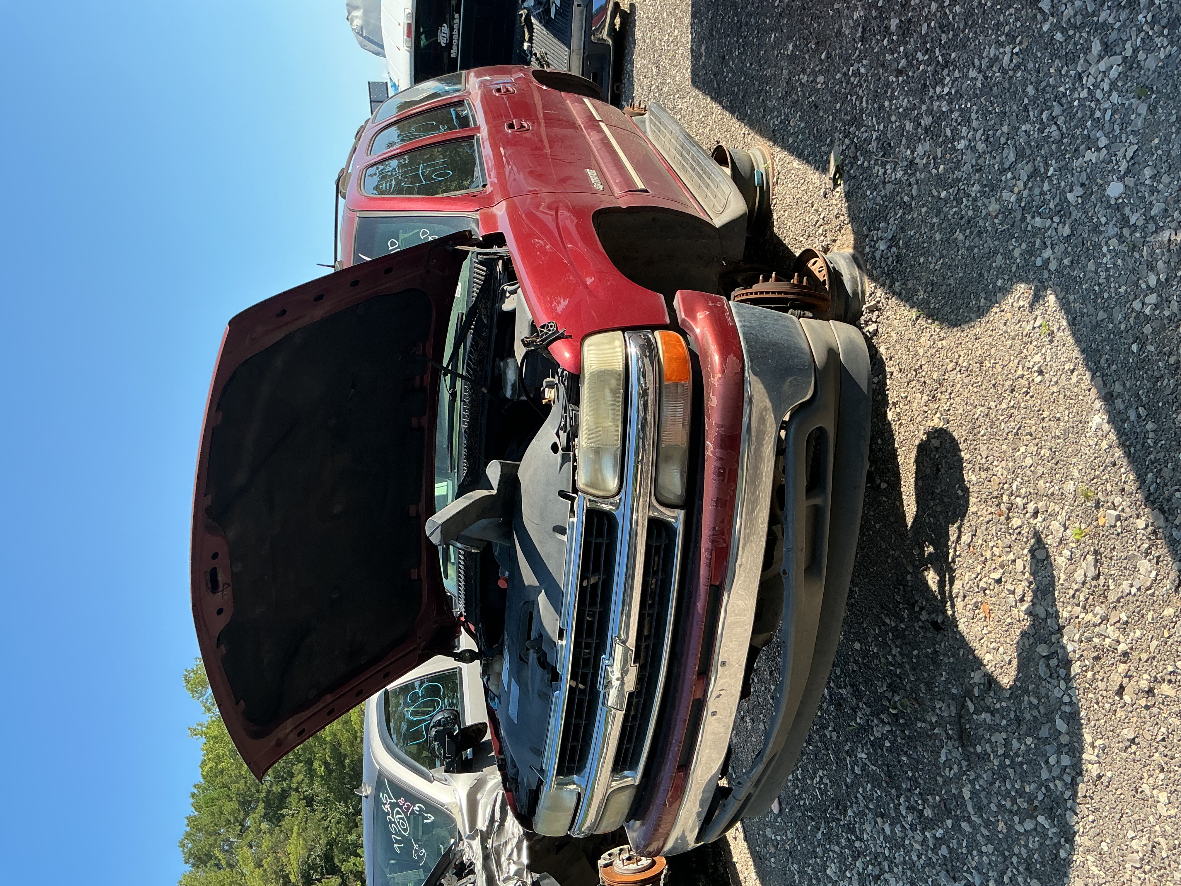 2004 CHEVROLET Tahoe