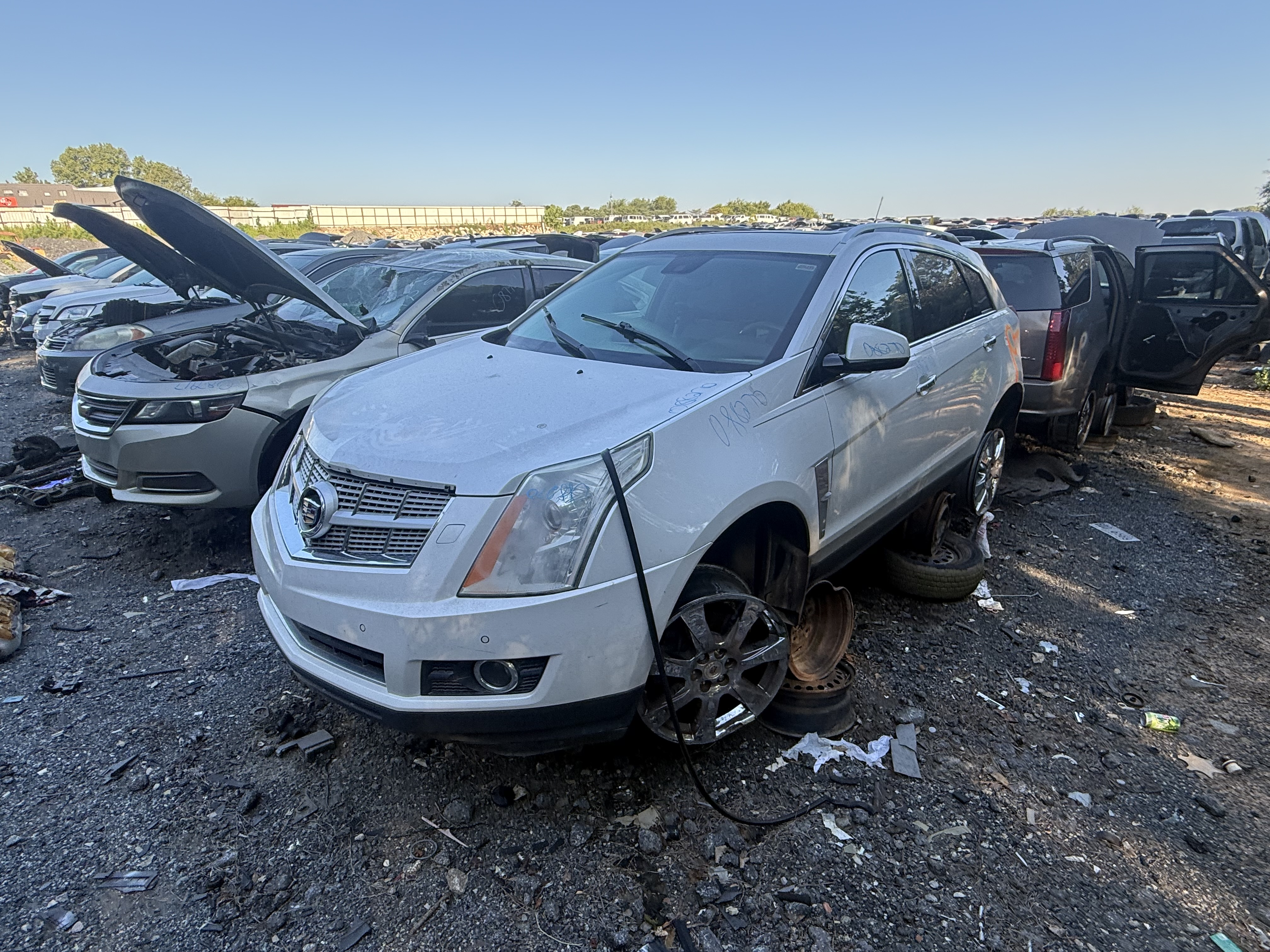 2012 CADILLAC Srx
