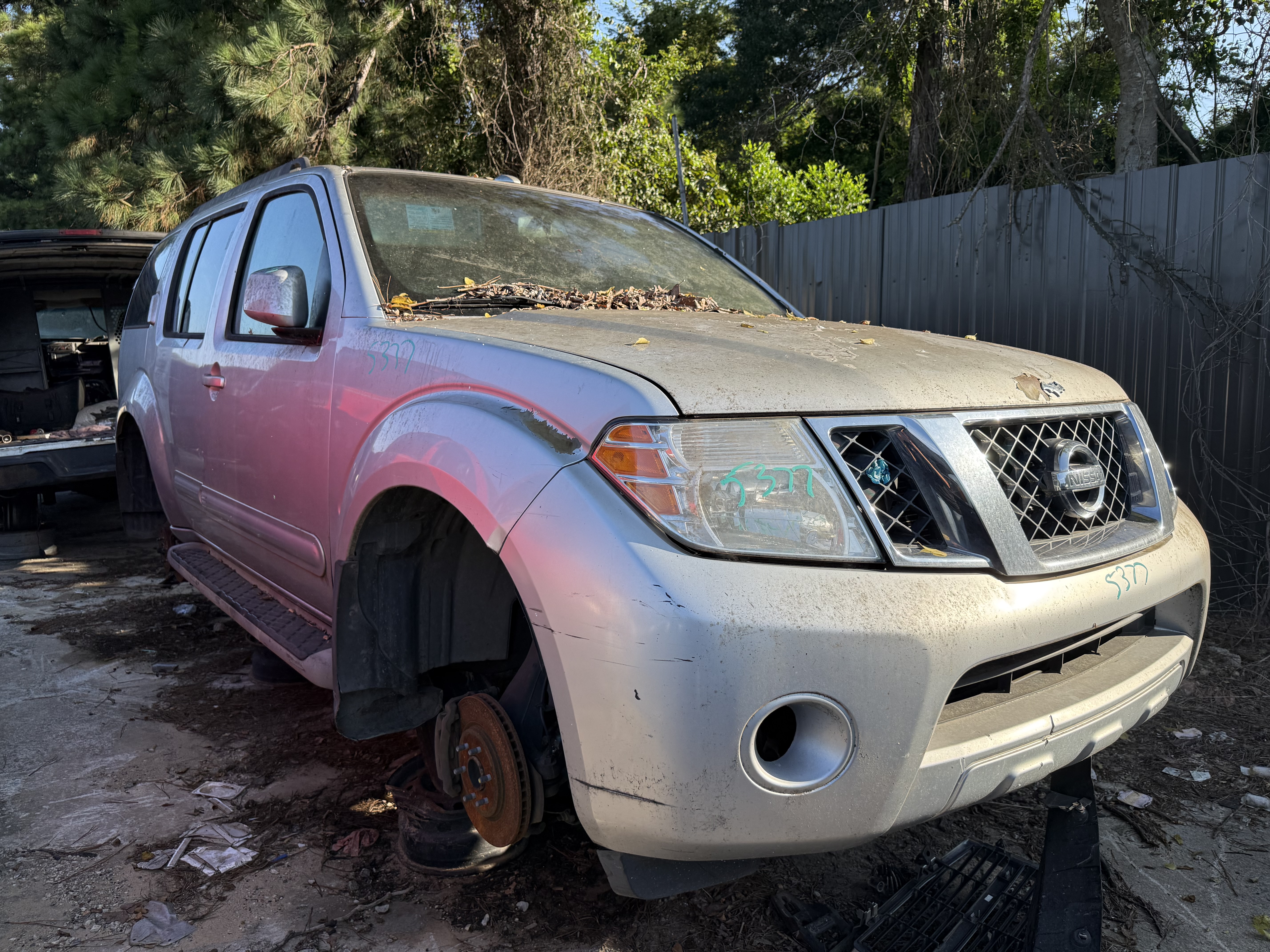 2008 NISSAN Pathfinder