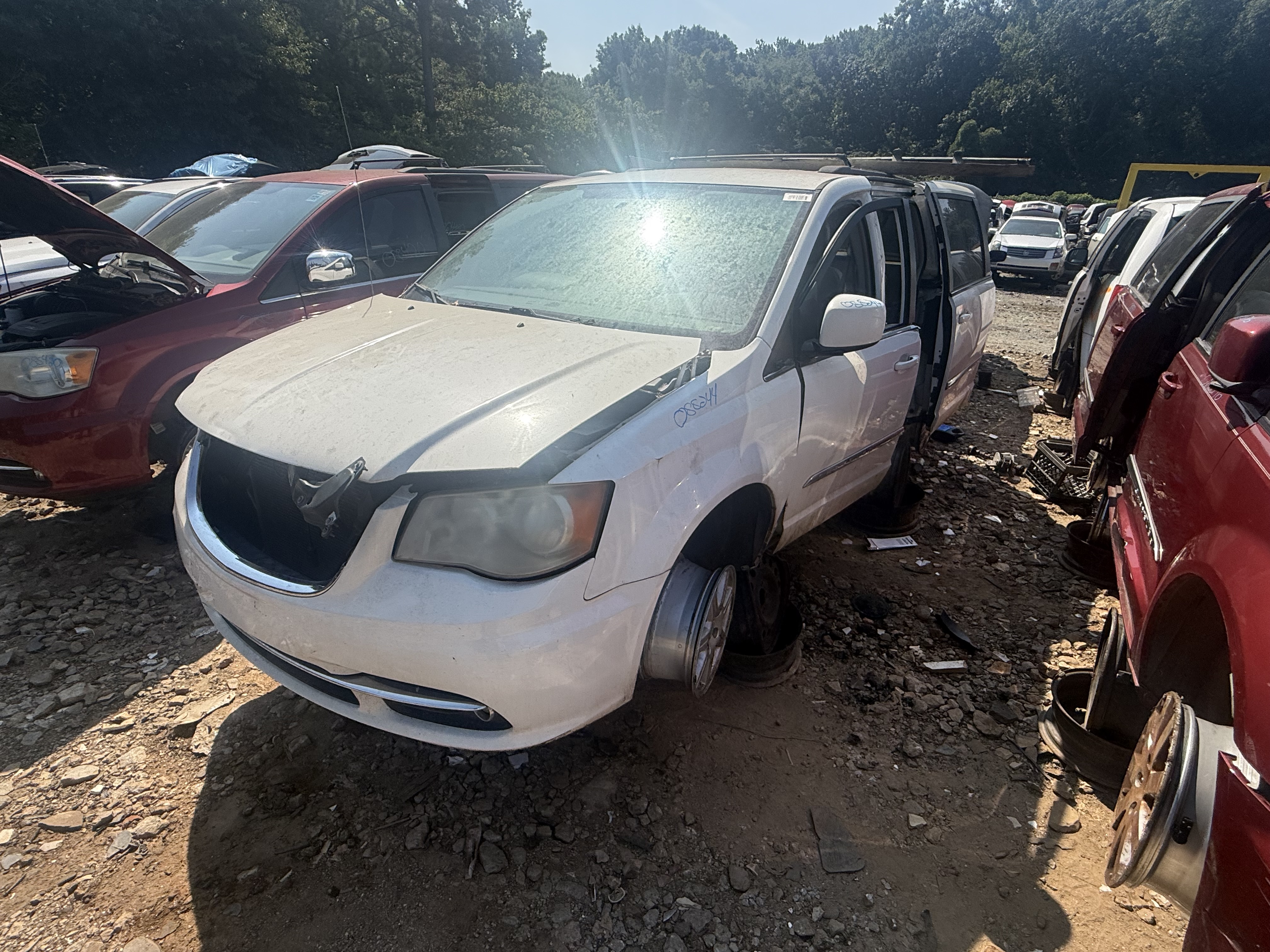 2013 CHRYSLER Town and Country