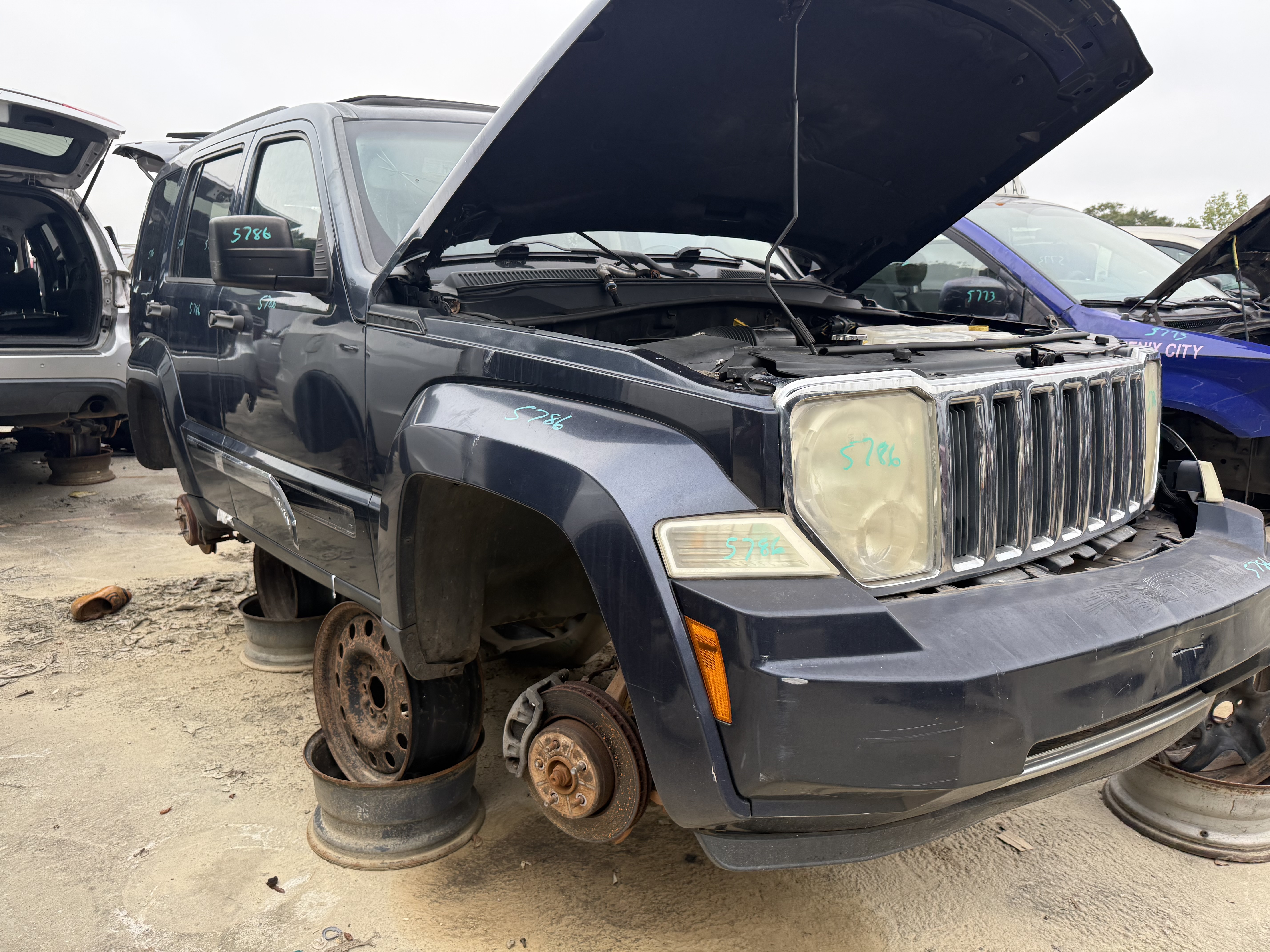 2008 JEEP Liberty