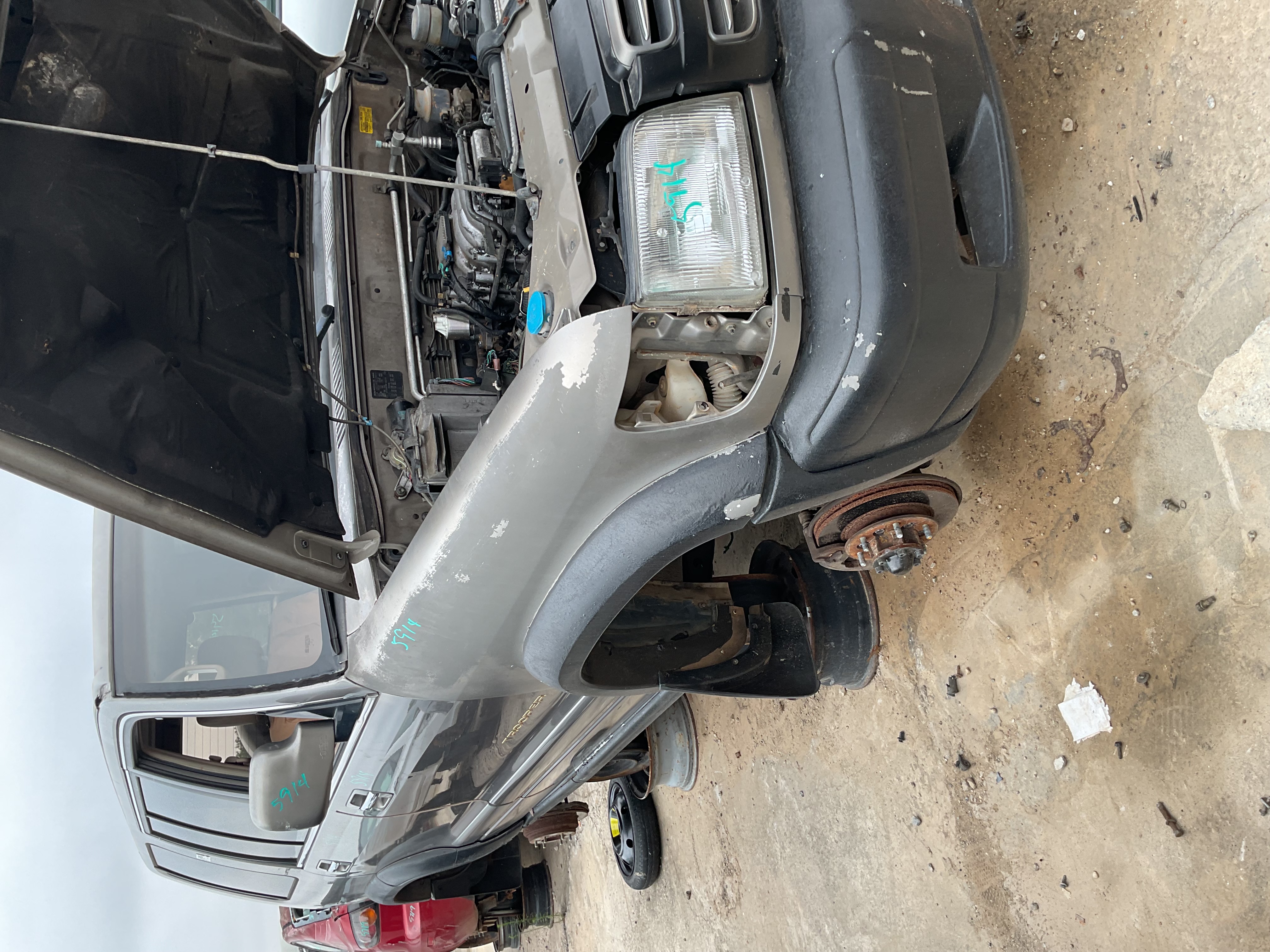 2000 ISUZU Trooper