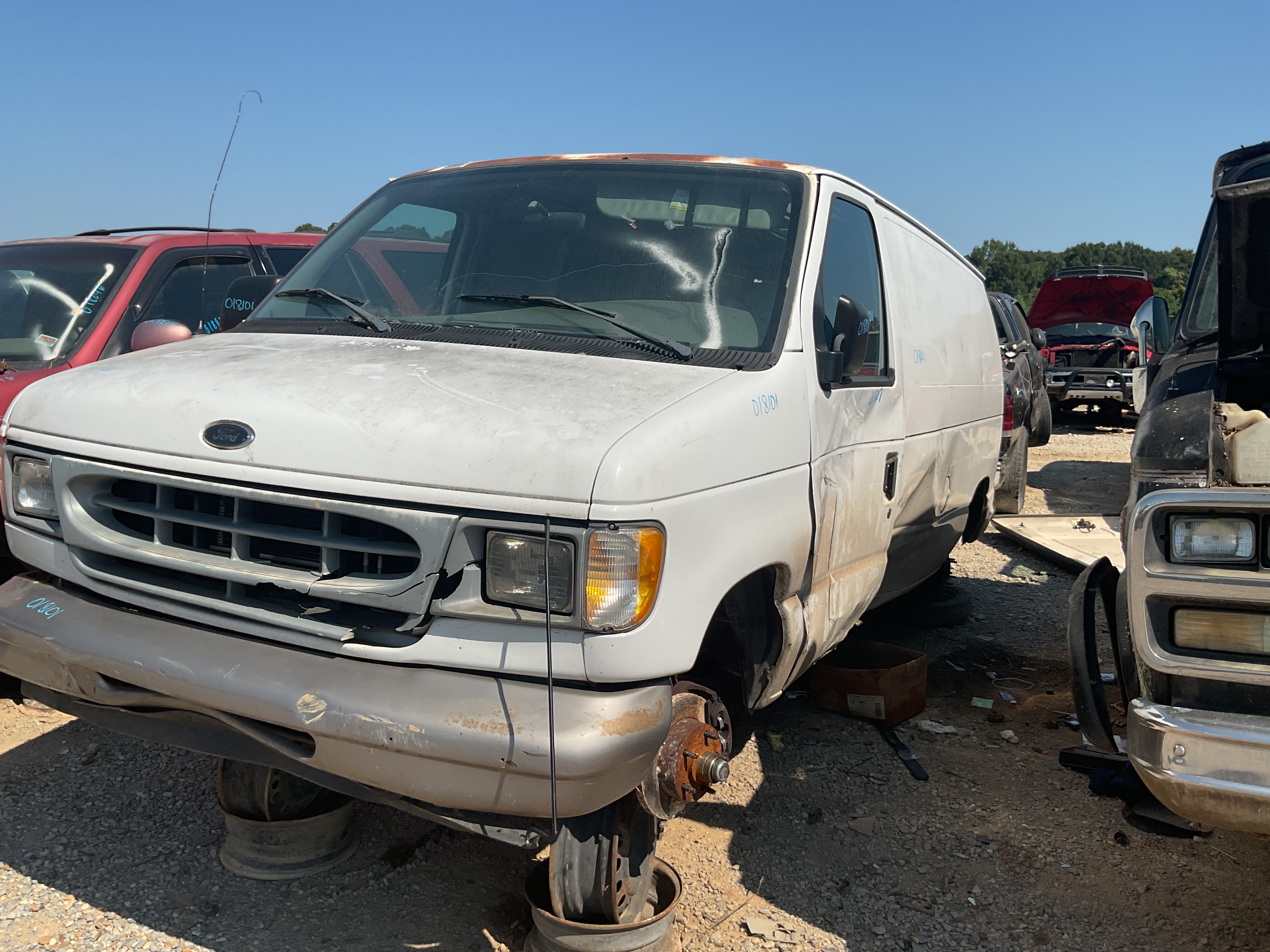 2000 FORD E-150