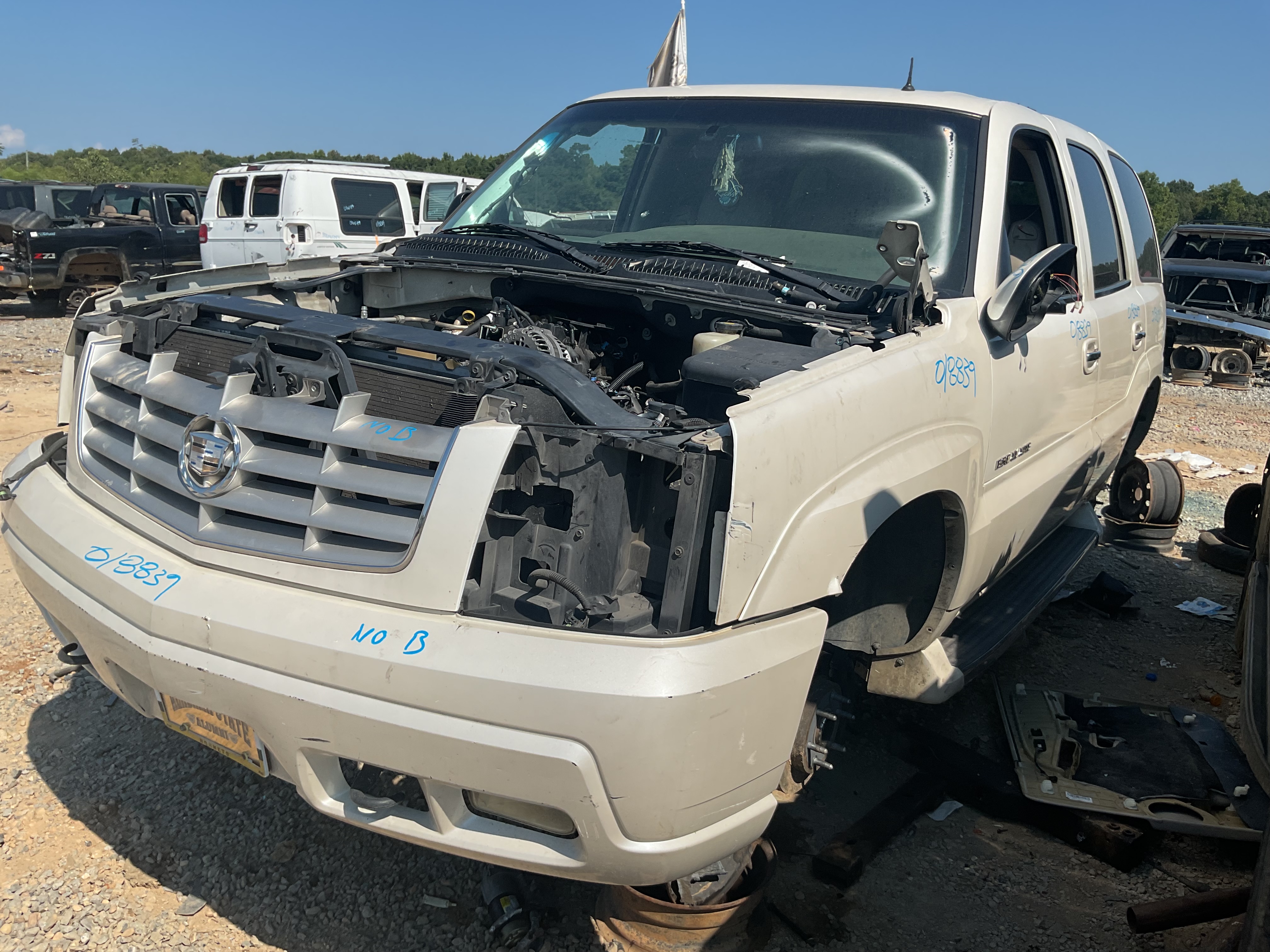 2002 CADILLAC Escalade