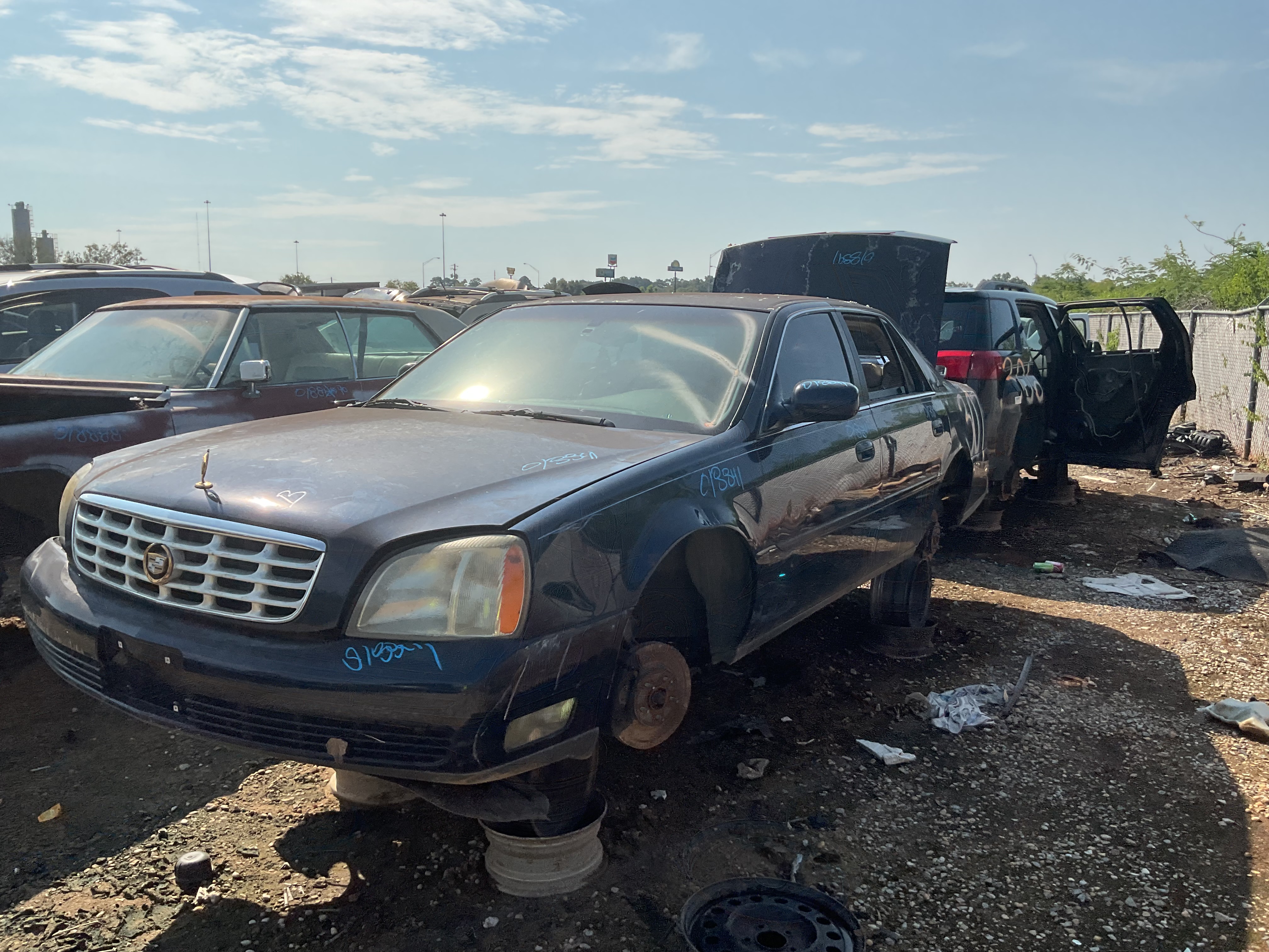 2005 CADILLAC Deville